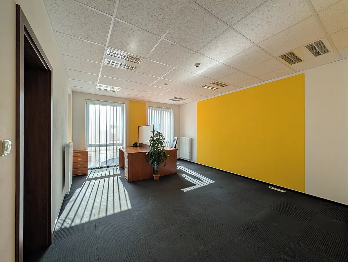 Pronájem kanceláře 68 m²