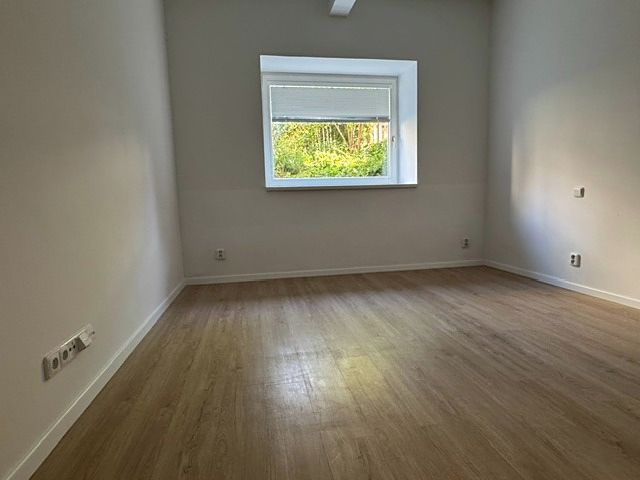 Pronájem bytu 2+1 62 m² – fotografie 3