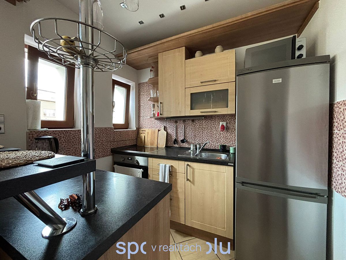 Pronájem bytu 2+kk 47 m² – fotografie 4
