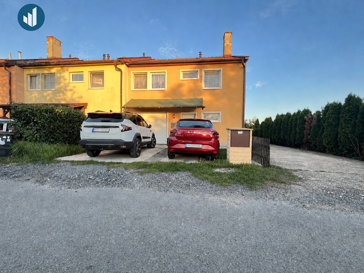 Prodej rodinného domu 150 m², pozemek 183 m² – fotografie 4