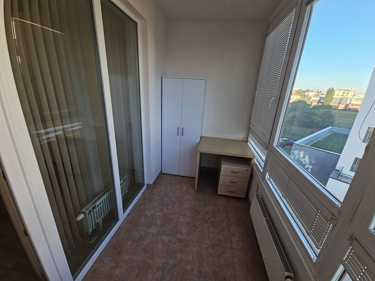 Pronájem bytu 1+kk 29 m² – fotografie 4