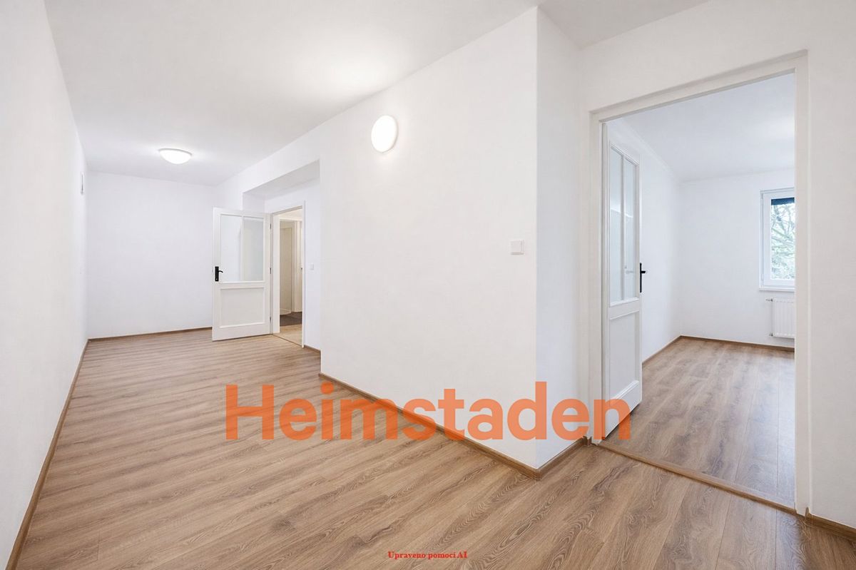Pronájem bytu 2+1 74 m² – fotografie 5