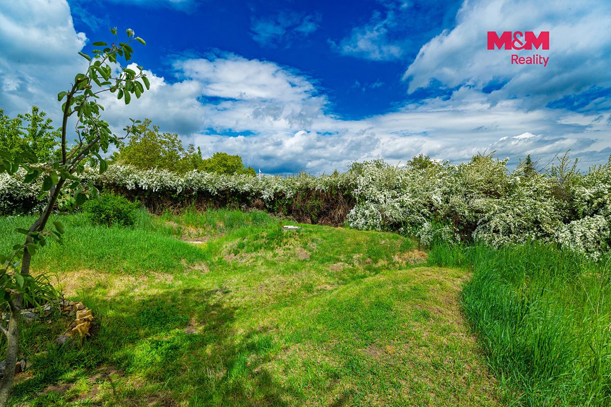 Prodej rodinného domu 171 m², pozemek 1218 m² – fotografie 2