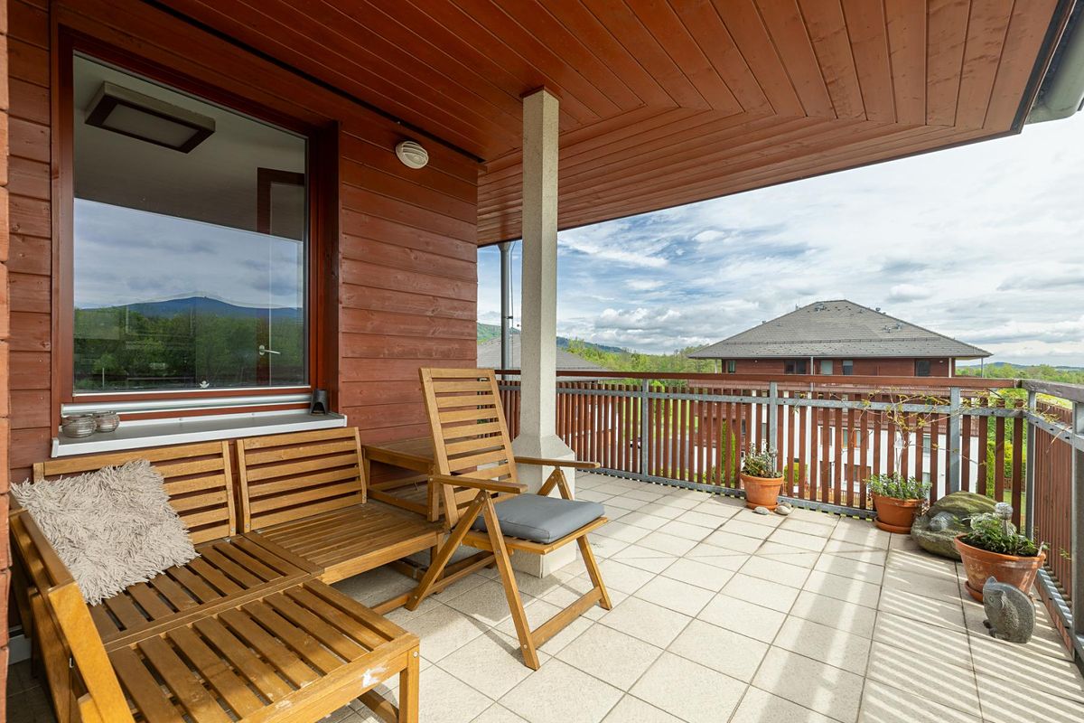 Pronájem bytu 3+kk 60 m² – fotografie 4