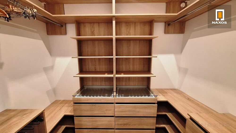 Pronájem bytu 3+kk 95 m² – fotografie 3