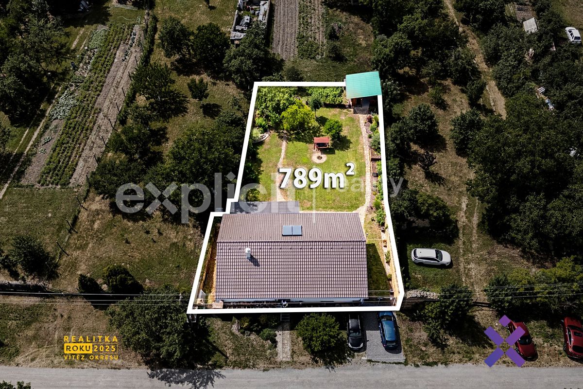 Prodej rodinného domu 120 m², pozemek 789 m² – fotografie 2