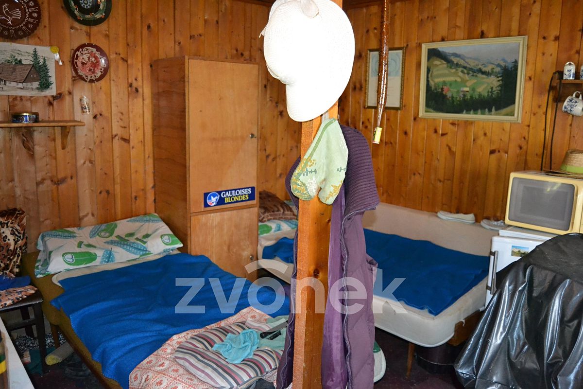 Prodej chaty 12 m², pozemek 14 m² – fotografie 5
