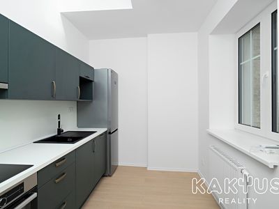 Pronájem bytu 1+1 42 m²