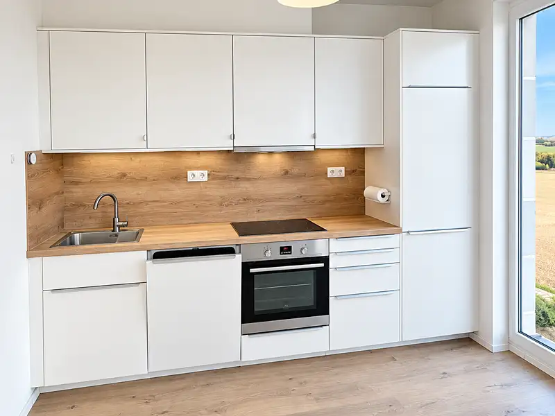 Pronájem bytu 1+kk 56 m², Praha – náhled fotky 1