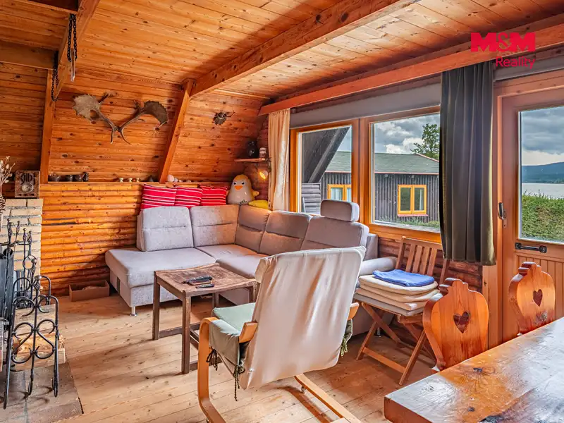 Prodej chaty 47 m², pozemek 358 m², Černá v Pošumaví – náhled fotky 2