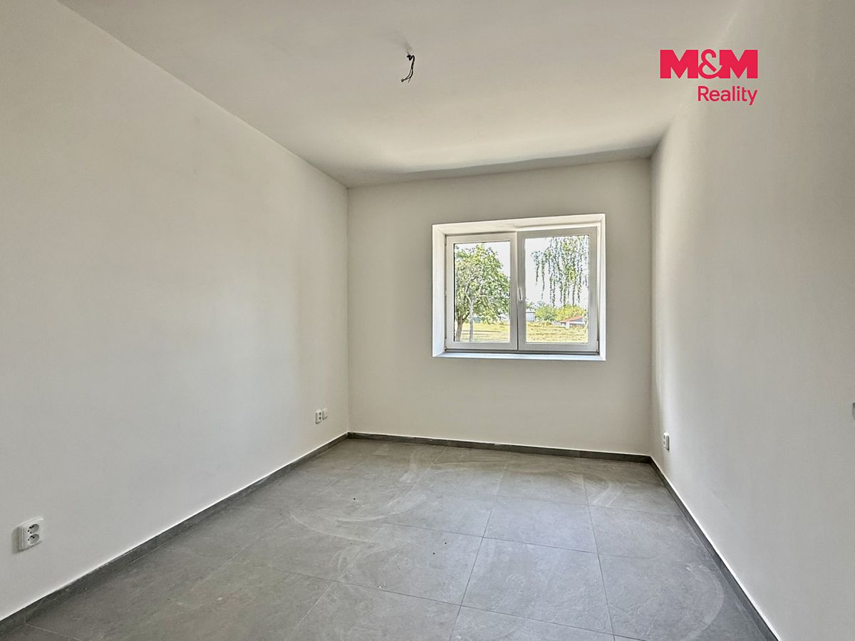 Prodej rodinného domu 120 m², pozemek 244 m² – fotografie 5
