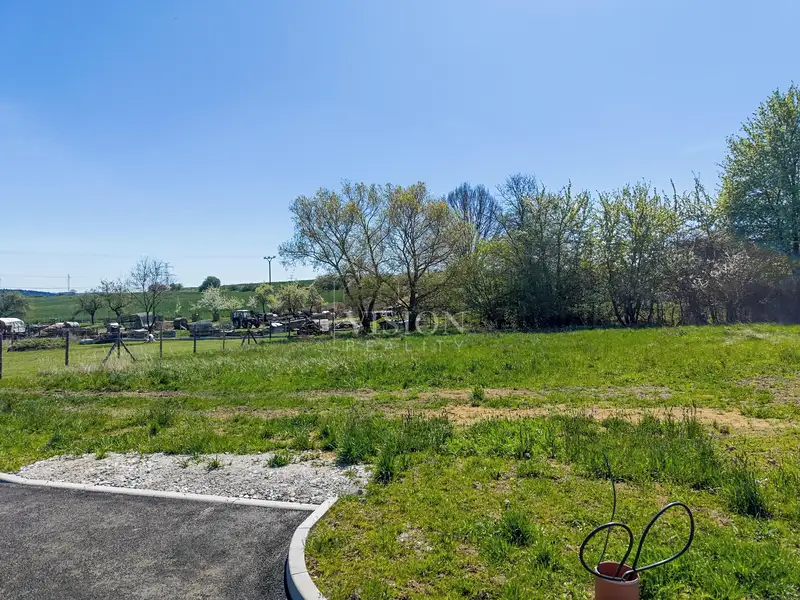 Prodej stavebního pozemku 1227 m², Dobev – náhled fotky 2