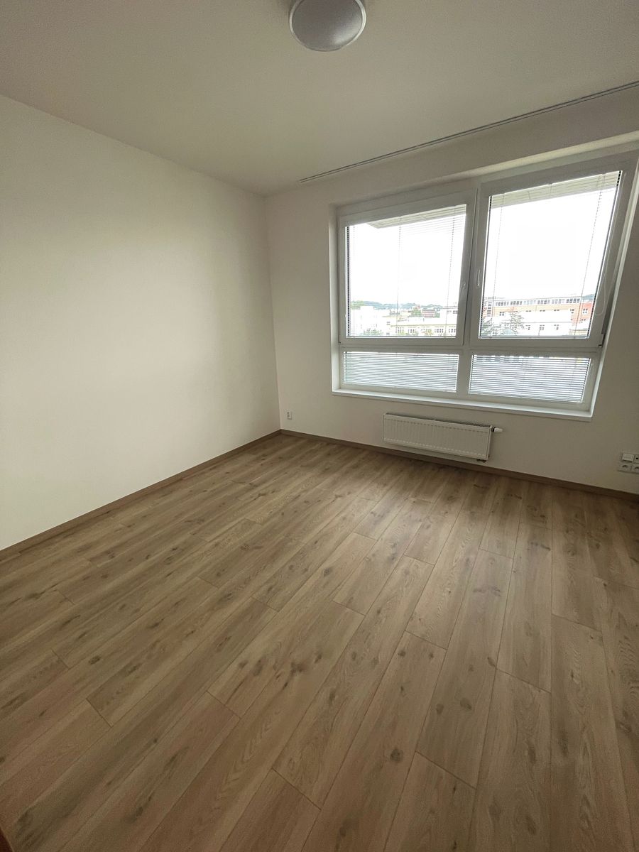 Pronájem bytu 2+kk 52 m² – fotografie 5