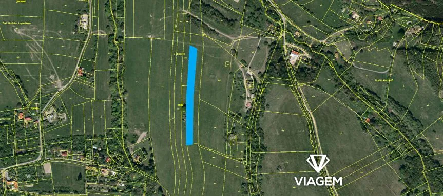 Prodej podílu 1/2 pole 2682 m²