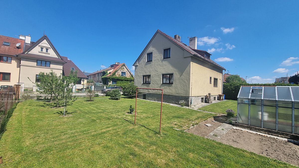 Prodej rodinného domu 171 m², pozemek 605 m²