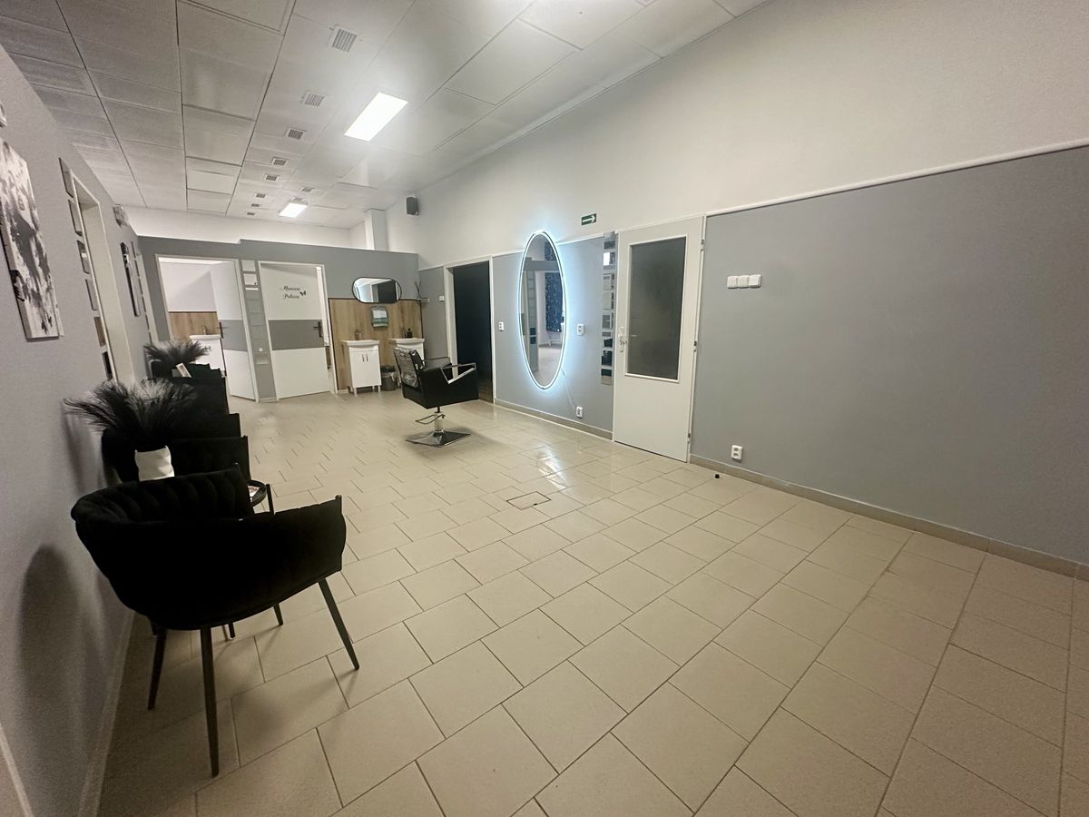 Pronájem obchodního prostoru 4 m² – fotografie 2