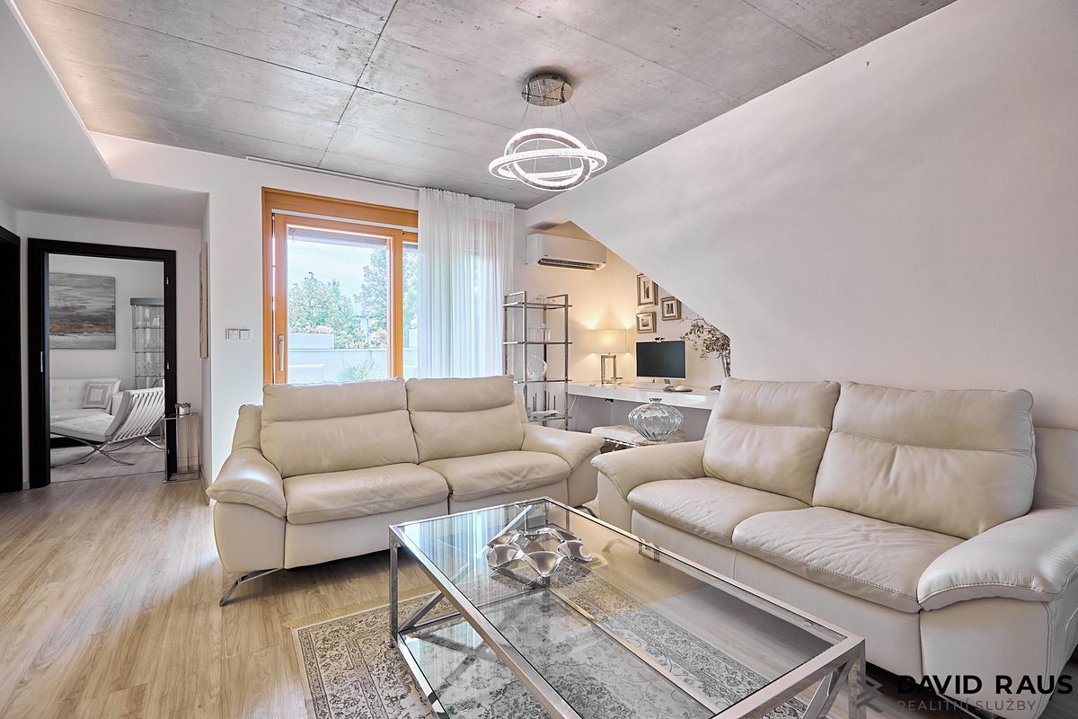 Prodej rodinného domu 120 m², pozemek 149 m² – fotografie 5