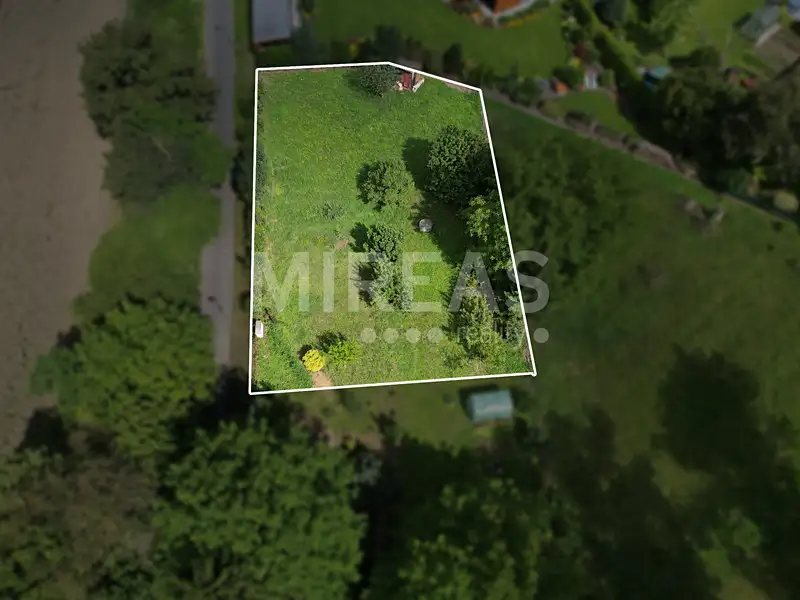Prodej zahrady 804 m², Benátky nad Jizerou – náhled fotky 2