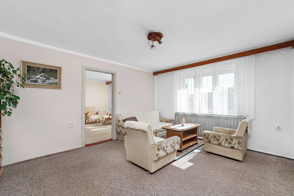 Prodej rodinného domu 188 m², pozemek 444 m² – fotografie 5