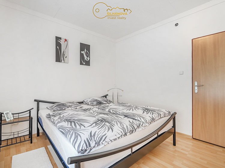 Prodej domu, 178 m² (12 z 24)