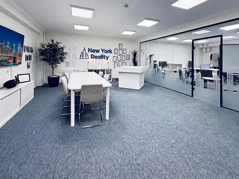 Prodej kanceláře 101 m², Praha – náhled fotky 1