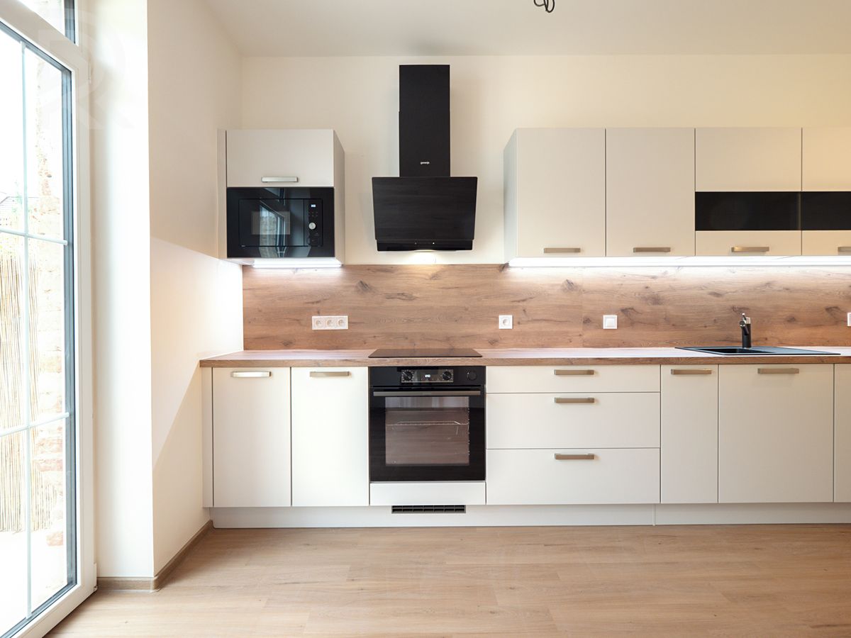 Pronájem rodinného domu 100 m², pozemek 426 m² – fotografie 2