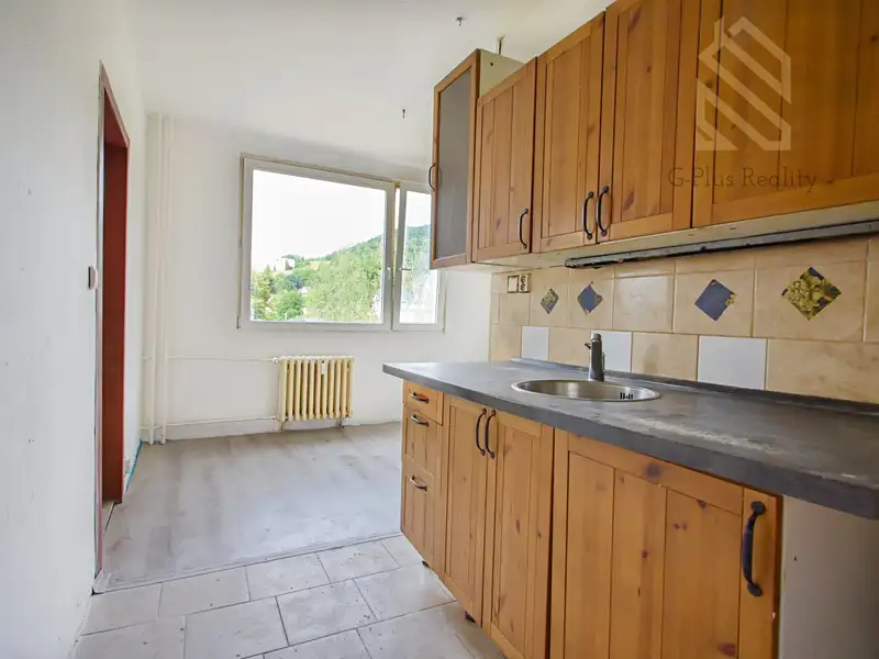 Pronájem bytu 4+1 99 m², Ústí nad Labem – náhled fotky 2