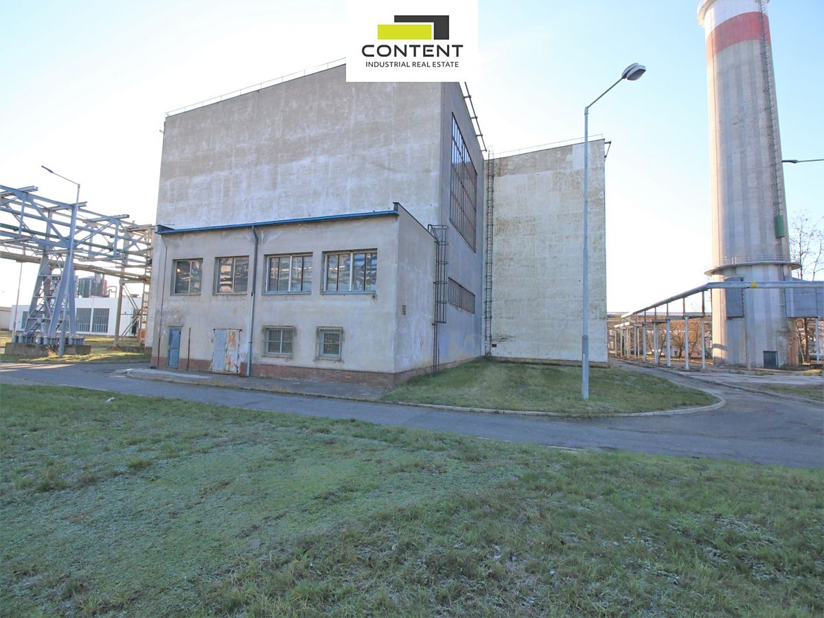 Pronájem skladového prostoru 2399 m² – fotografie 3