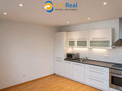 Prodej bytu 2+kk 42 m²