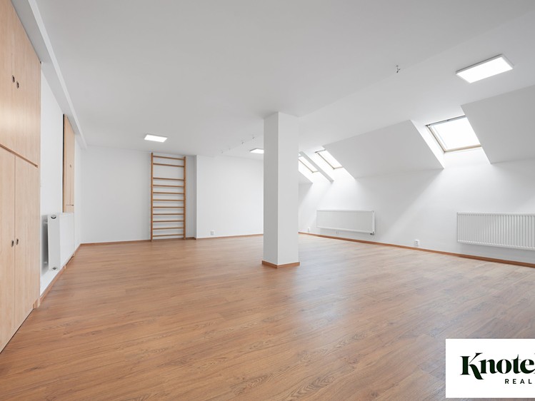 Wohnung 6+ zur Miete, 400 m² (14 von 34)