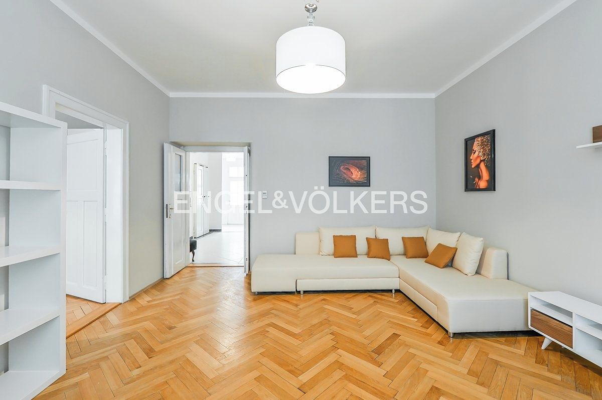 Pronájem bytu 3+1 104 m² – fotografie 3