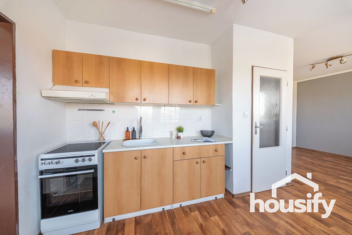 Pronájem bytu 2+kk 41 m² – fotografie 4