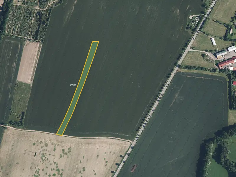 Prodej pole 11250 m², Železnice – náhled fotky 1