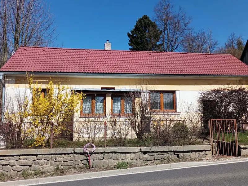 Prodej chalupy 106 m², pozemek 5353 m², Studená – náhled fotky 2