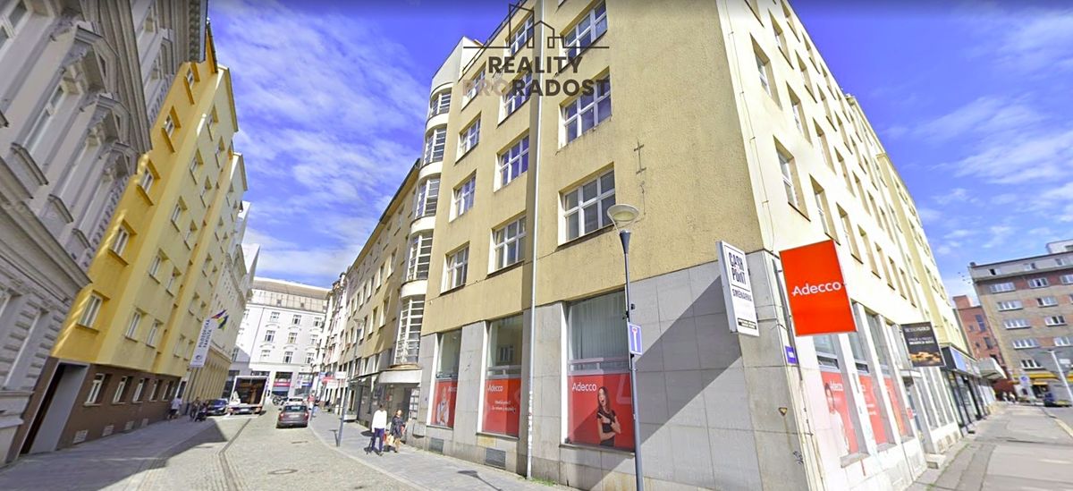 Pronájem bytu 1+kk 46 m²