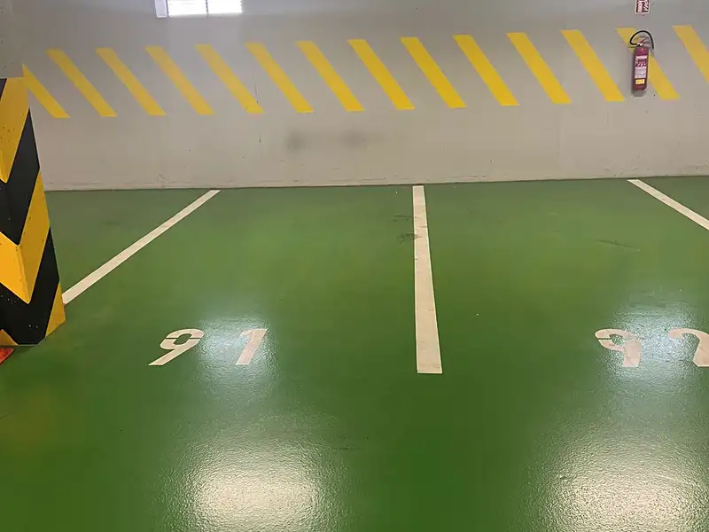 Pronájem garážového stání 16 m², Praha – náhled fotky 2