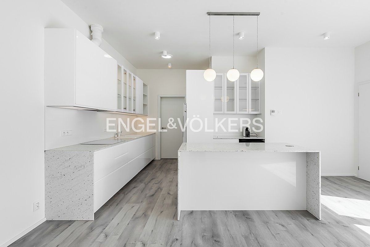 Pronájem rodinného domu 111 m², pozemek 264 m² – fotografie 3