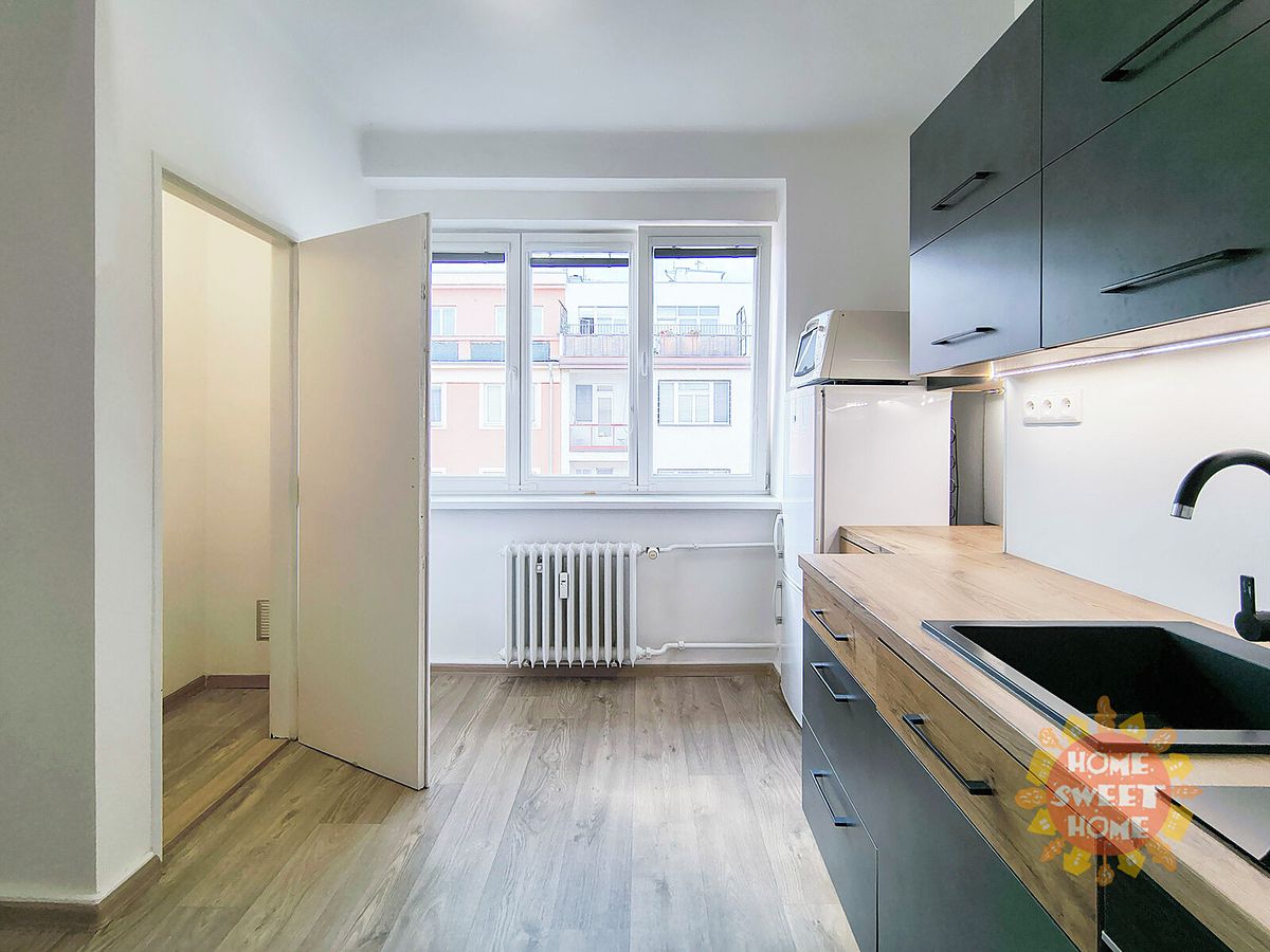 Pronájem bytu 2+1 55 m² – fotografie 2