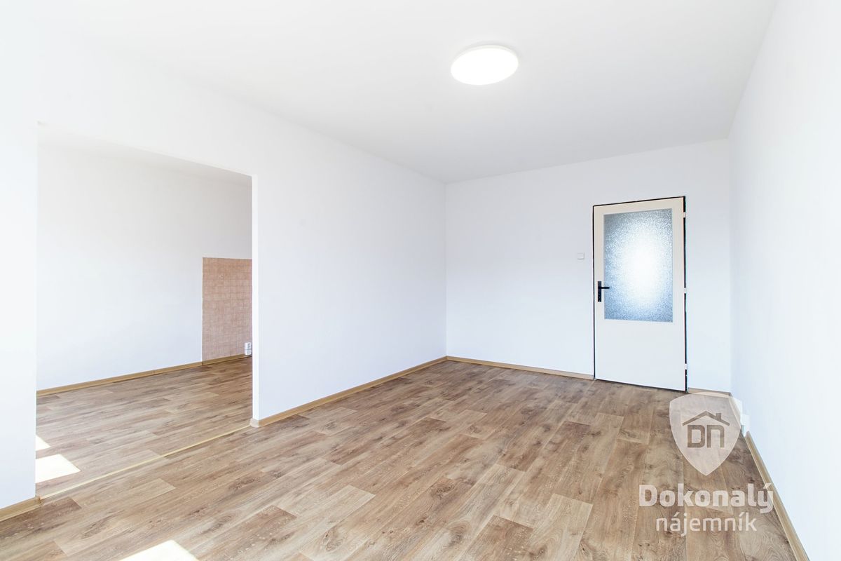 Pronájem bytu 3+1 68 m² – fotografie 4