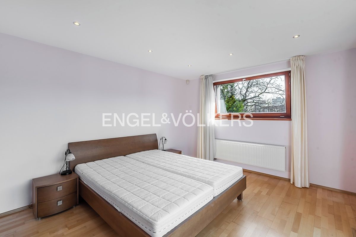 Pronájem bytu 3+kk 86 m² – fotografie 4
