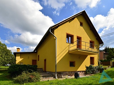 Prodej  rodinného domu 250 m², pozemek 847 m²