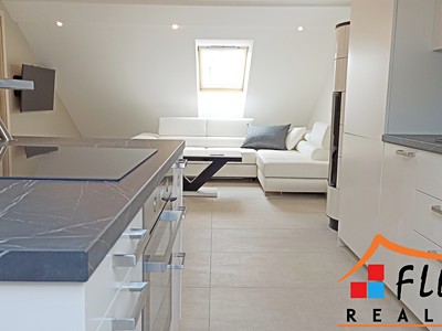 Pronájem bytu 2+kk 65 m²