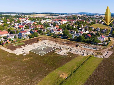 Prodej pozemku, 757 m² (2 z 9)