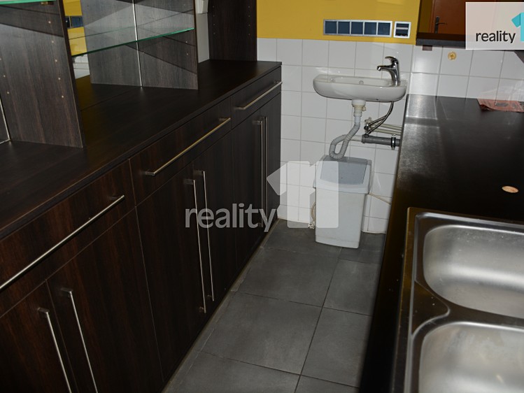Pronájem komerčního prostoru, 34 m² (11 z 14)