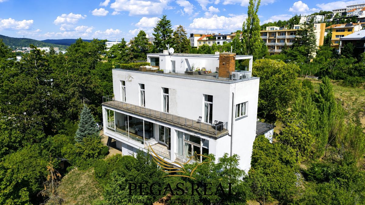 Prodej bytu 4+1 216 m² – fotografie 2