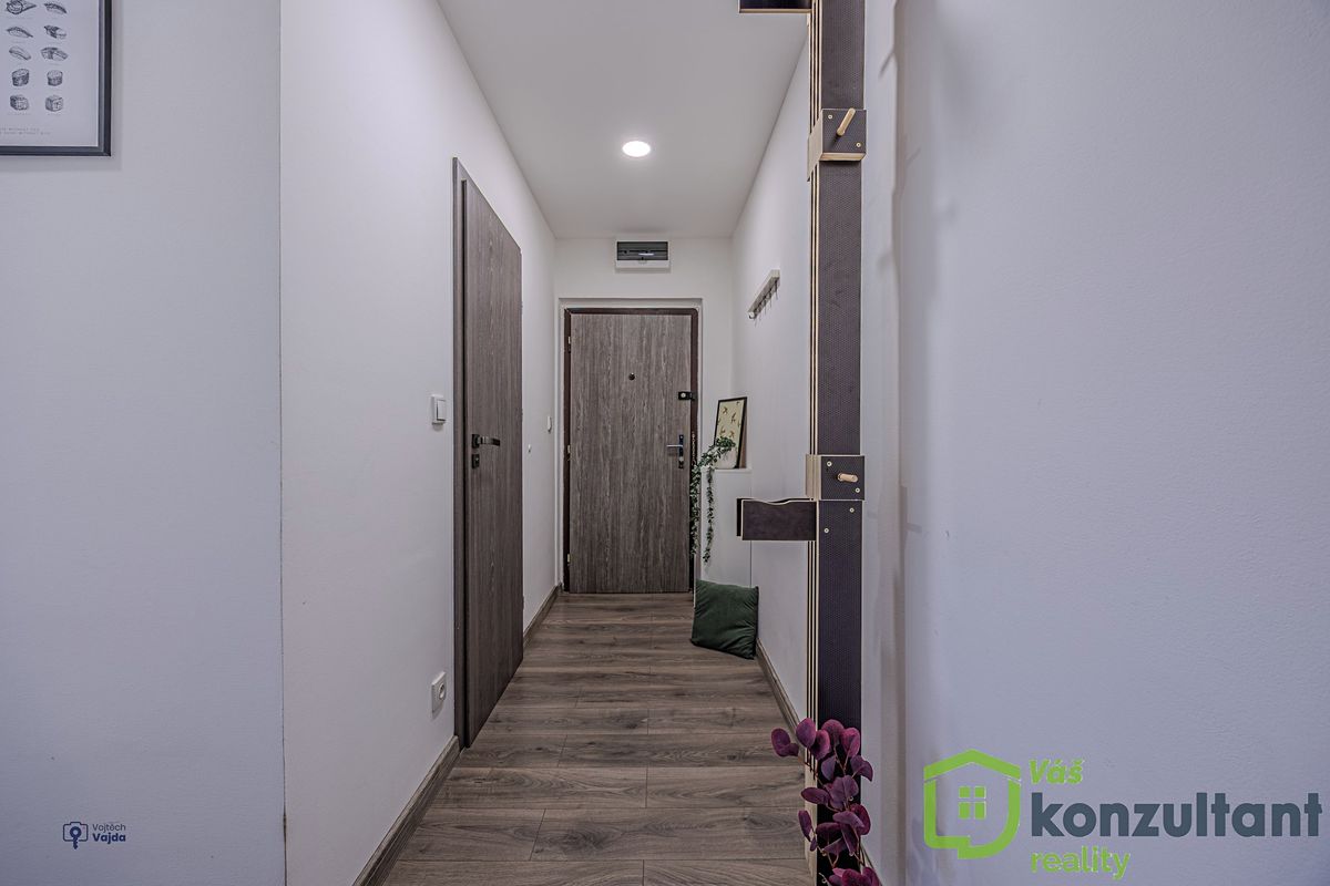 Pronájem bytu 2+1 64 m² – fotografie 2