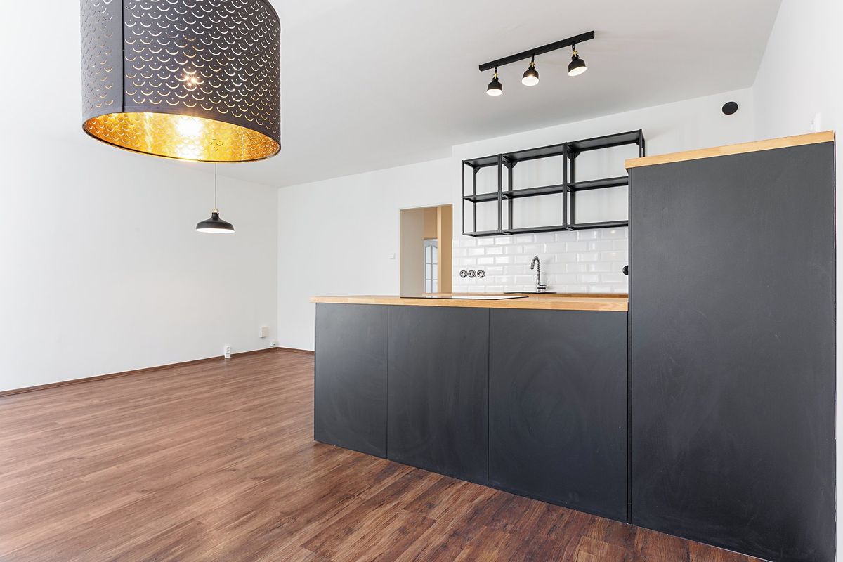 Pronájem bytu 3+kk 69 m² – fotografie 3