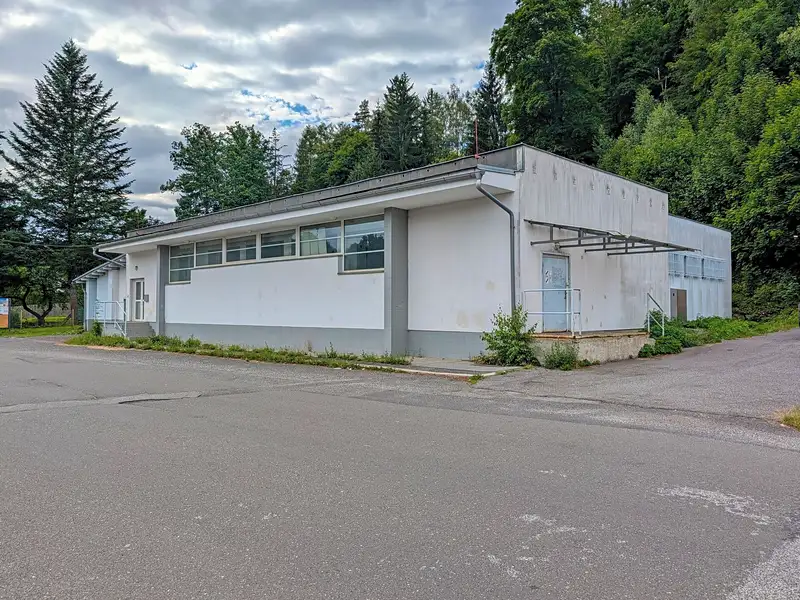 Prodej výrobní haly, prostoru 950 m², Tanvald – náhled fotky 2