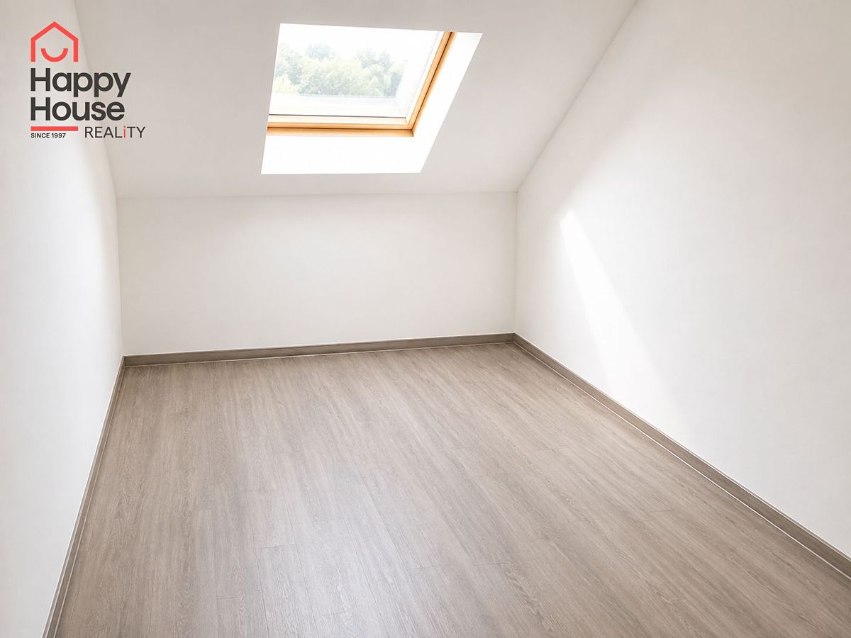 Pronájem rodinného domu 120 m², pozemek 536 m² – fotografie 3