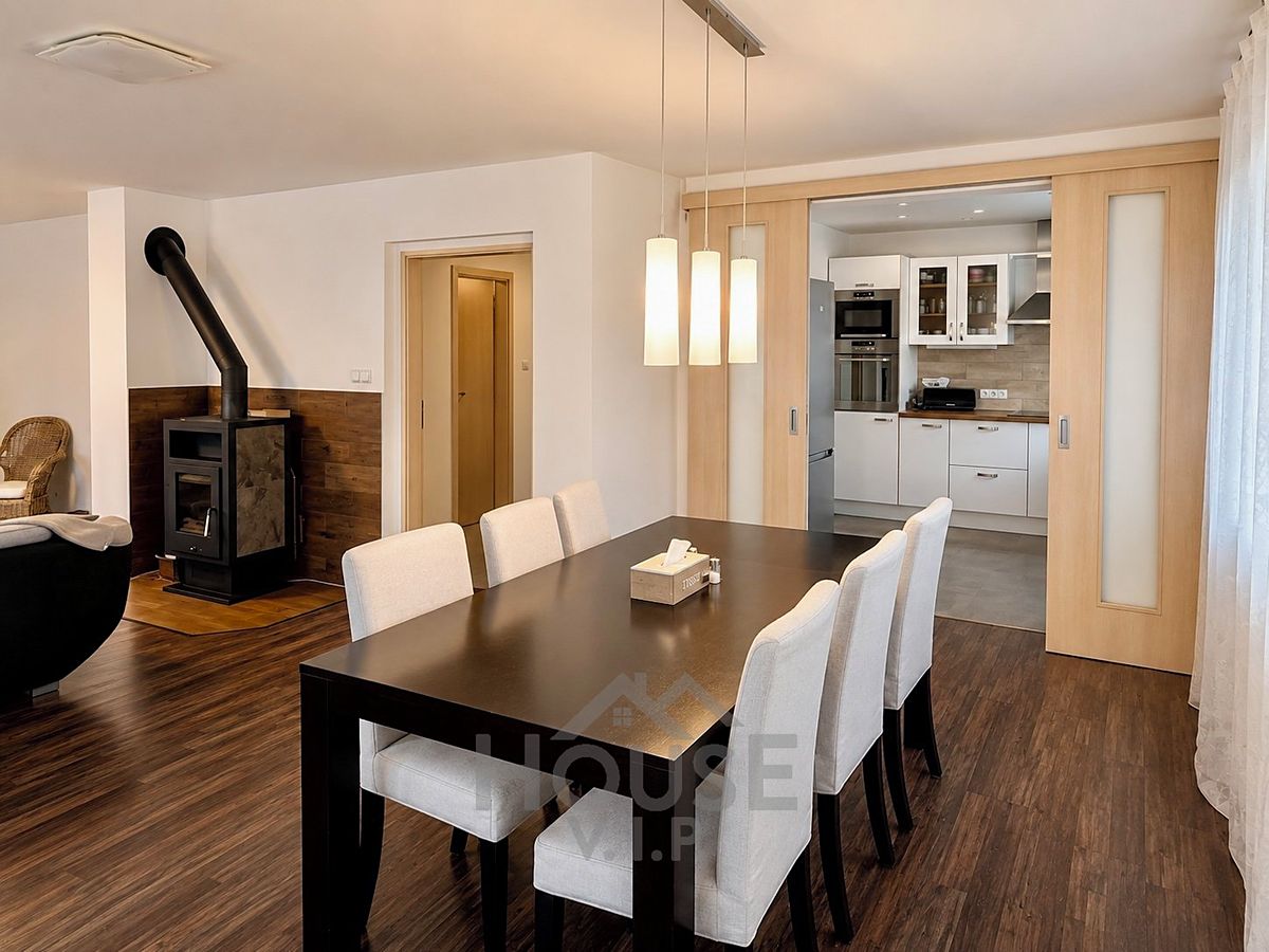 Prodej rodinného domu 182 m², pozemek 622 m² – fotografie 5